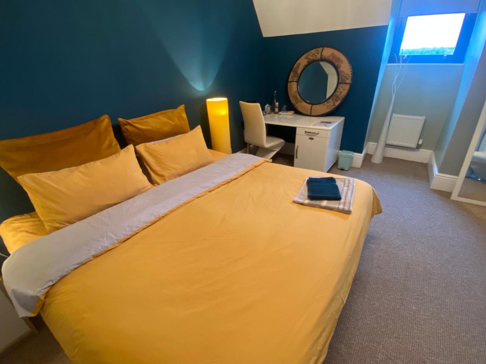 Upton Country Park Guest House Northampton Værelse billede